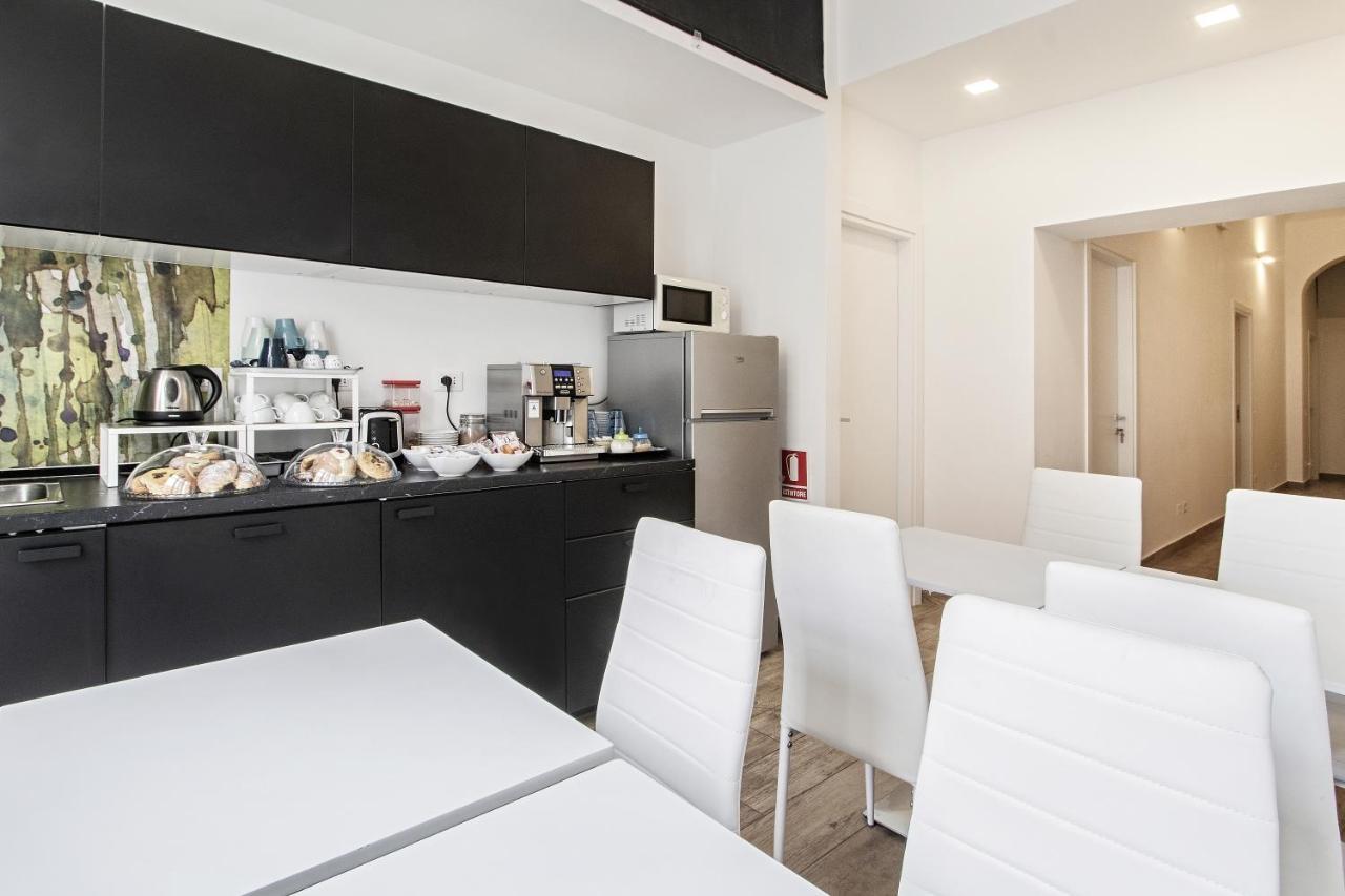 Acomodação com café da manhã  Quiriti Vatican Relais 2*