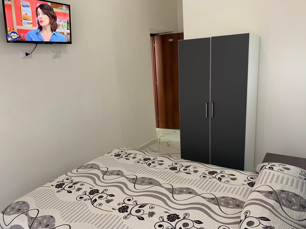 Serena House Bed & Breakfast