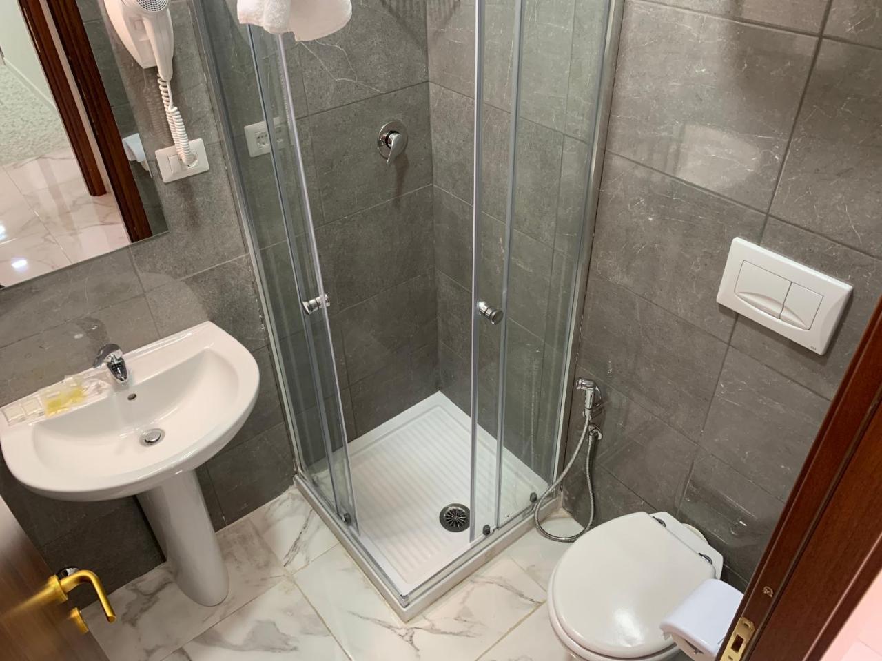 Serena House Bed & Breakfast Rome
