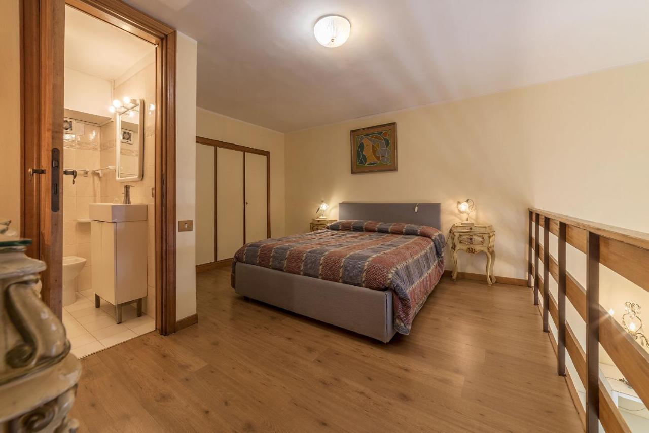 Apartment Marignoli Charming Flat Rome