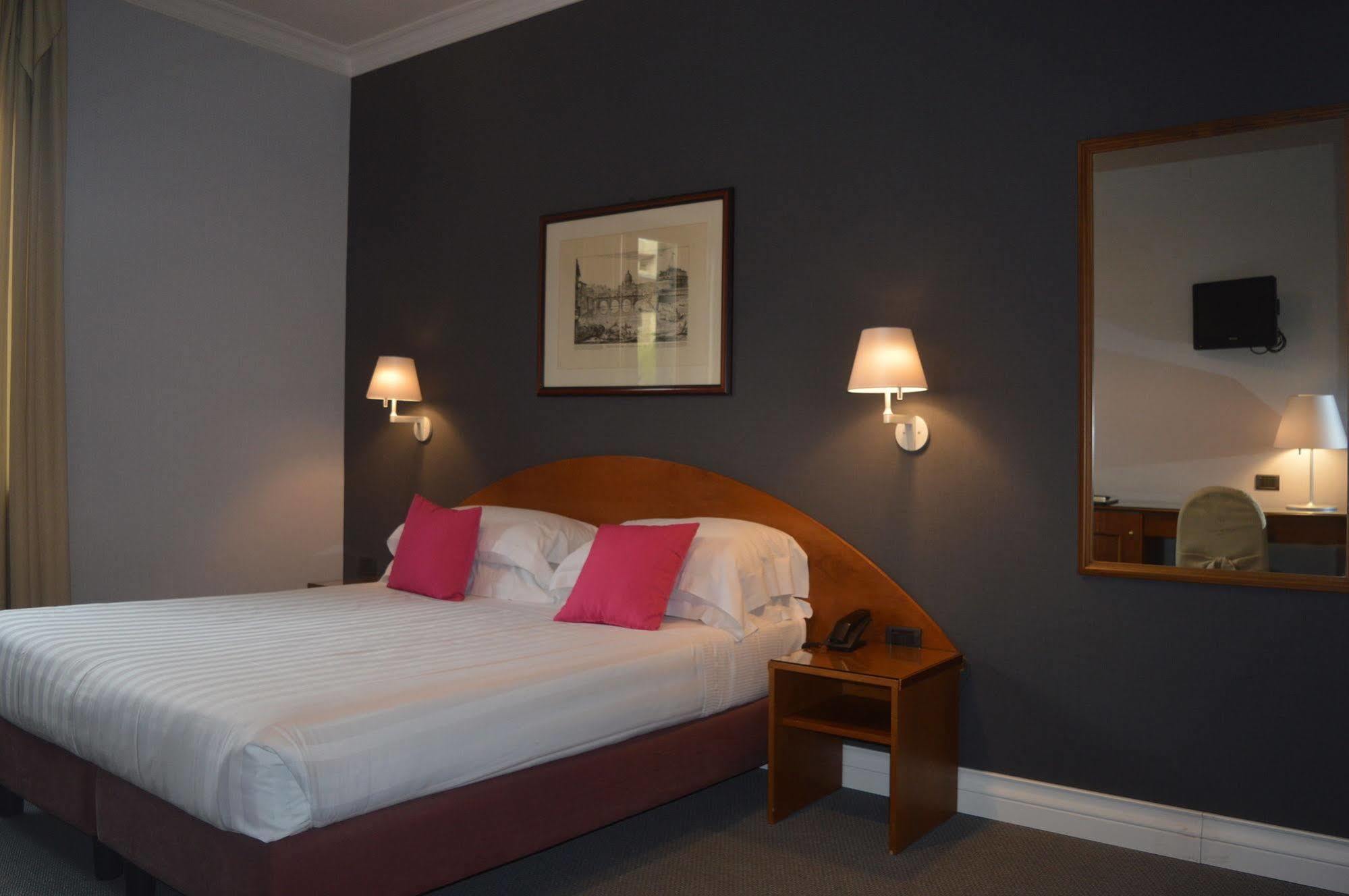 Hotel La Rovere 4*