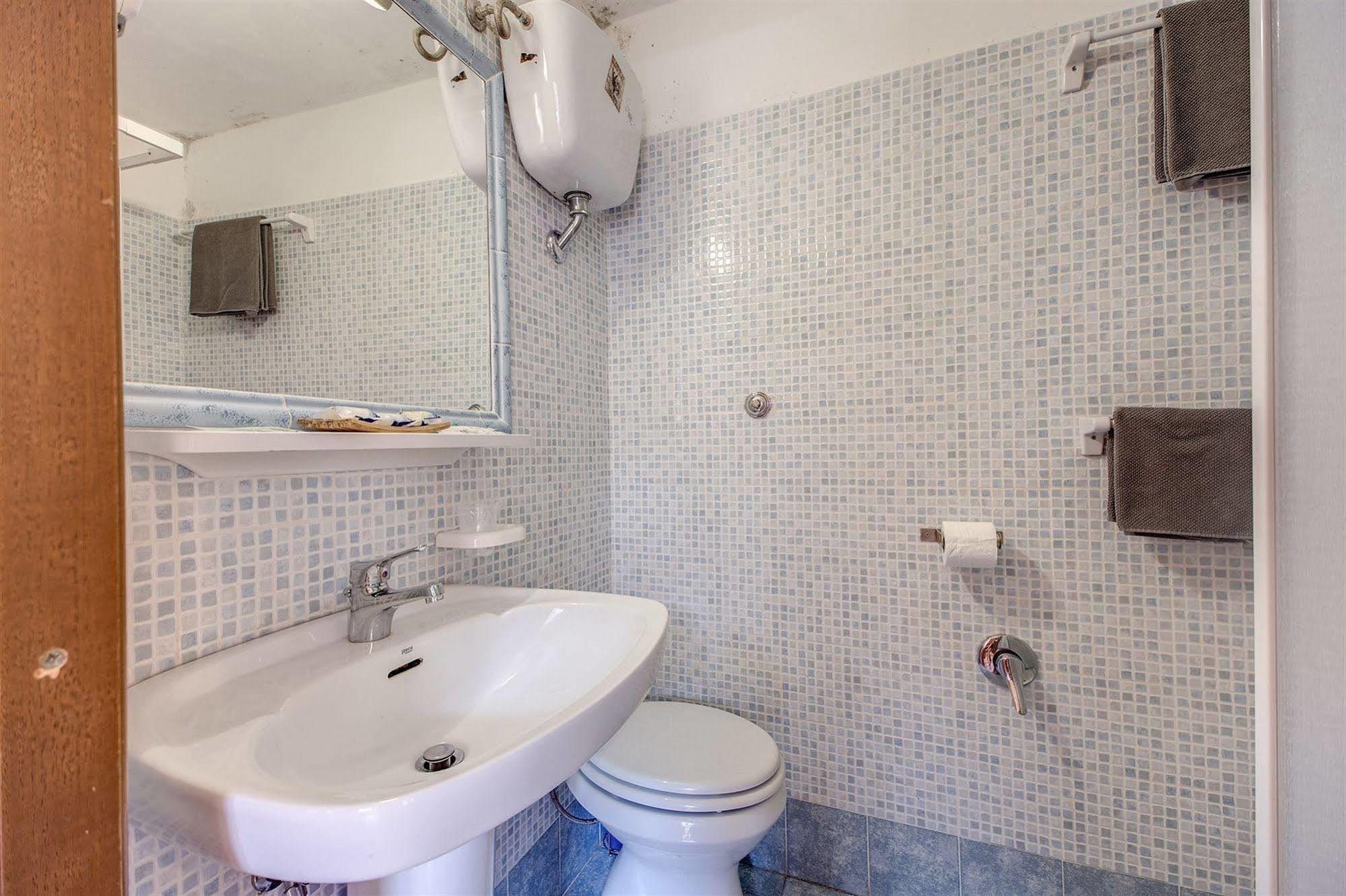 Aquarium Hotel Rome
