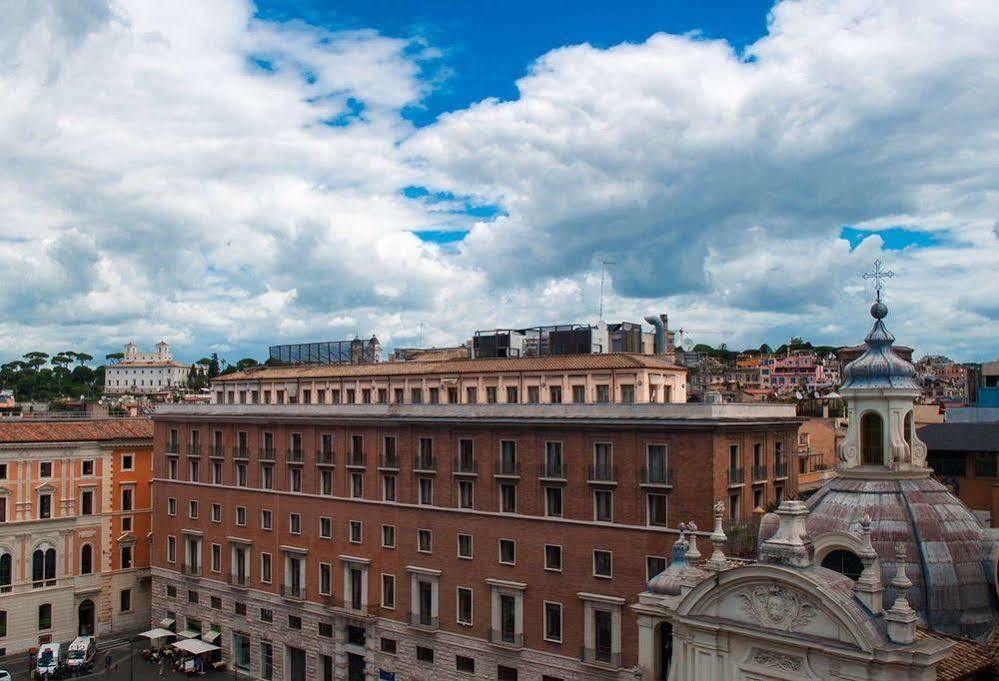 Apartment Oriana Homel Rome