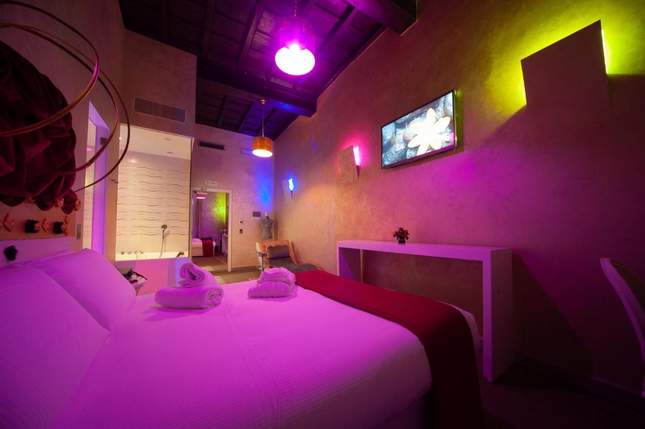 Irooms Jacuzzi Maison d'hôtes 2*