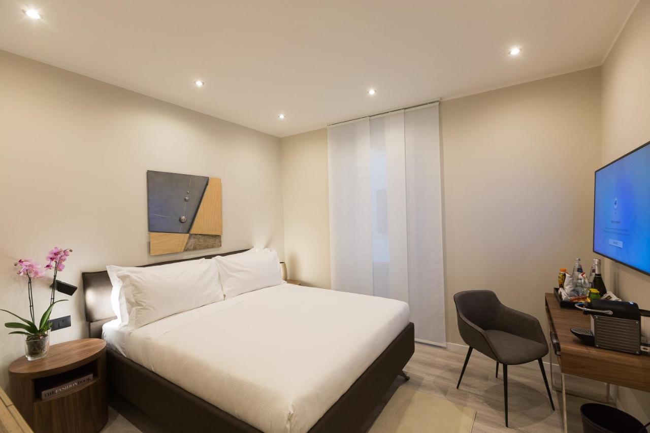 Clementi Portrait Guest house Rome