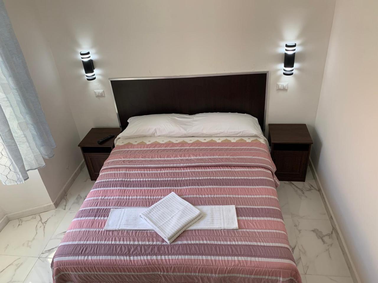Bed & Breakfast Tune Homes