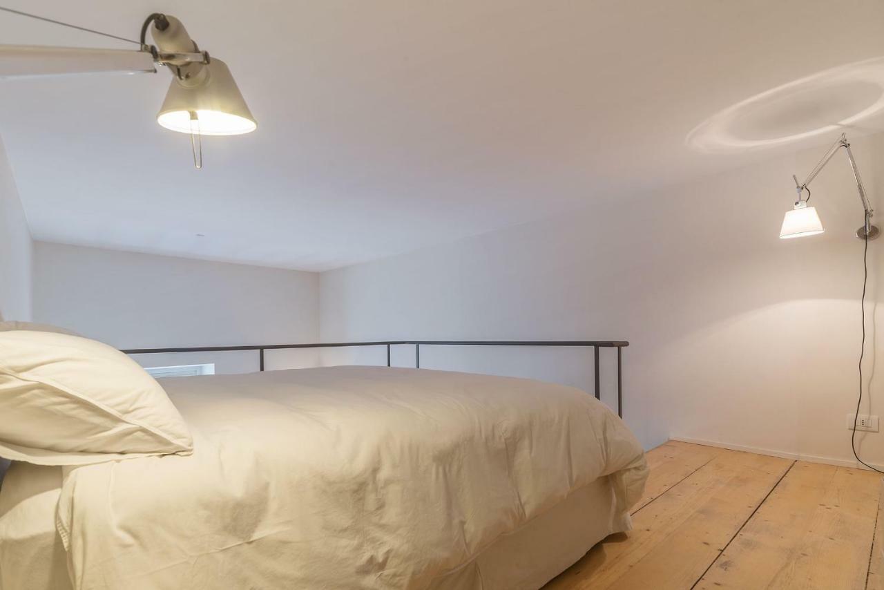 San Teodoro Modern Loft Apartment Rome
