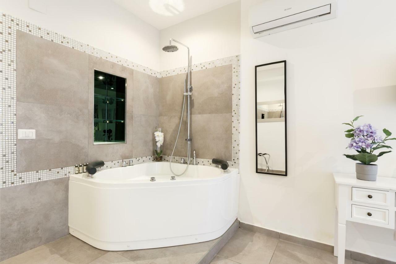 Aeterna Collection Rome