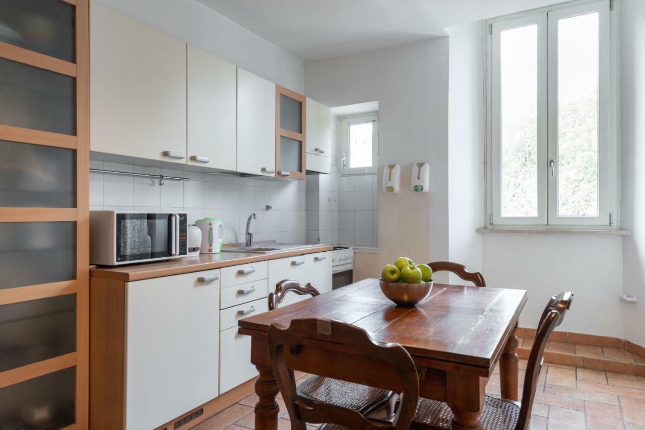 Apartment Sunshine In Trastevere Rome