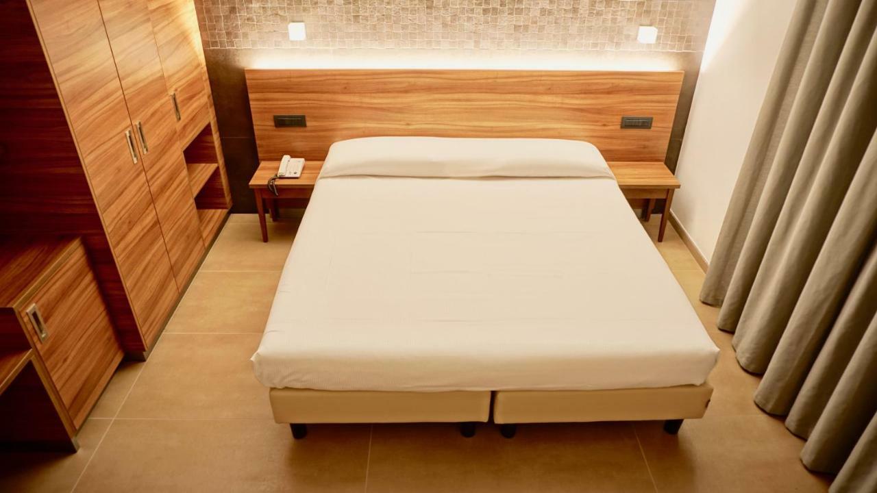 Hotel Kolping Casa Domitilla 3*