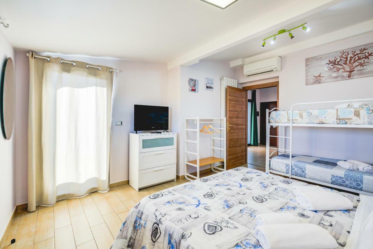 Apartment Anagnina Rome