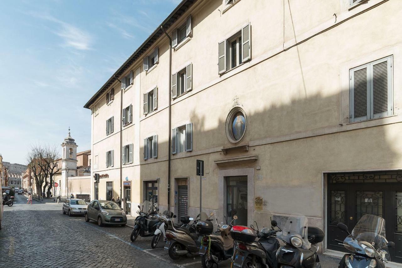 Colosseo & San Clemente Cozy Flat Roma