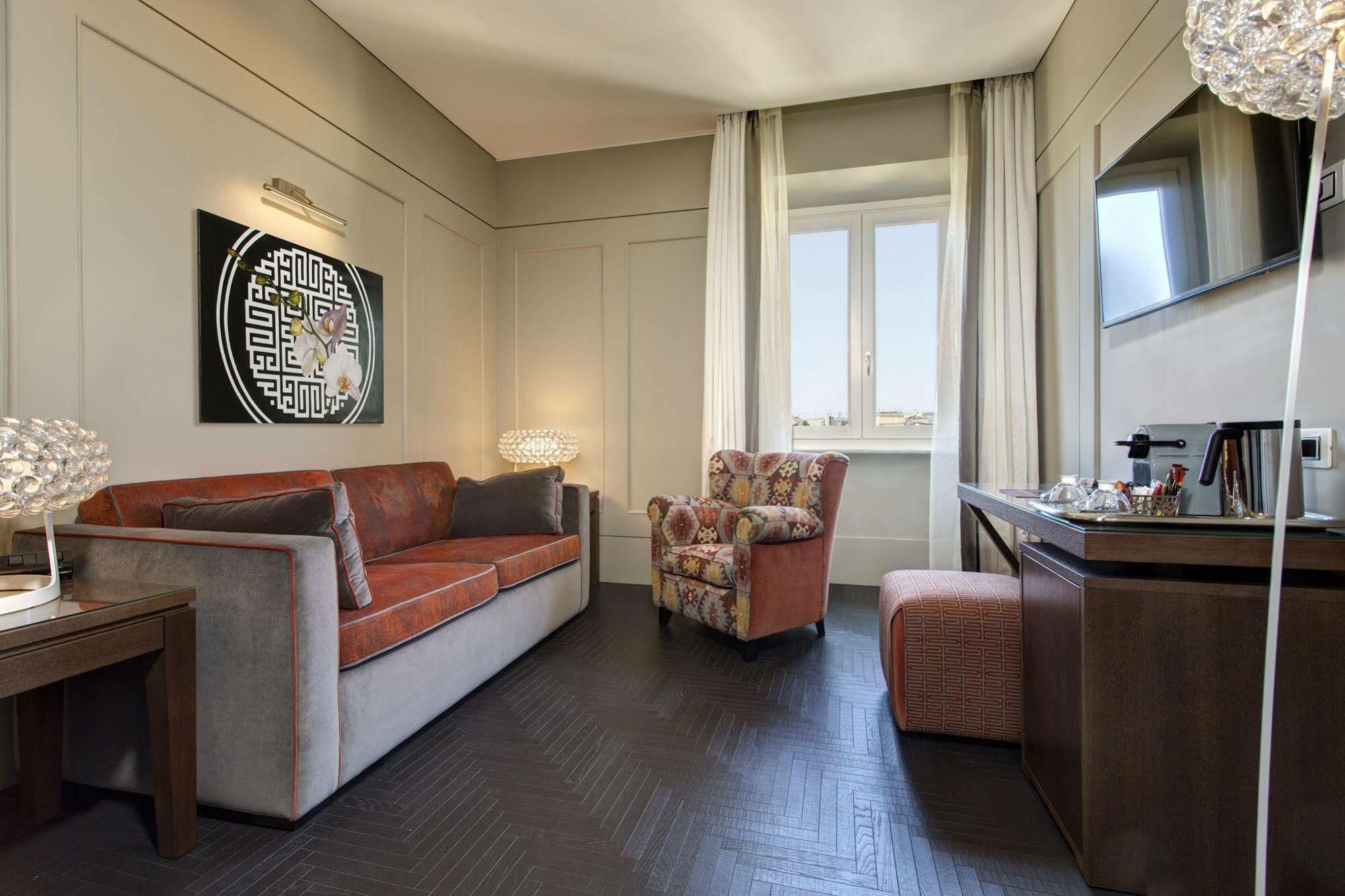 Hotel Mascagni Luxury Rooms&suites