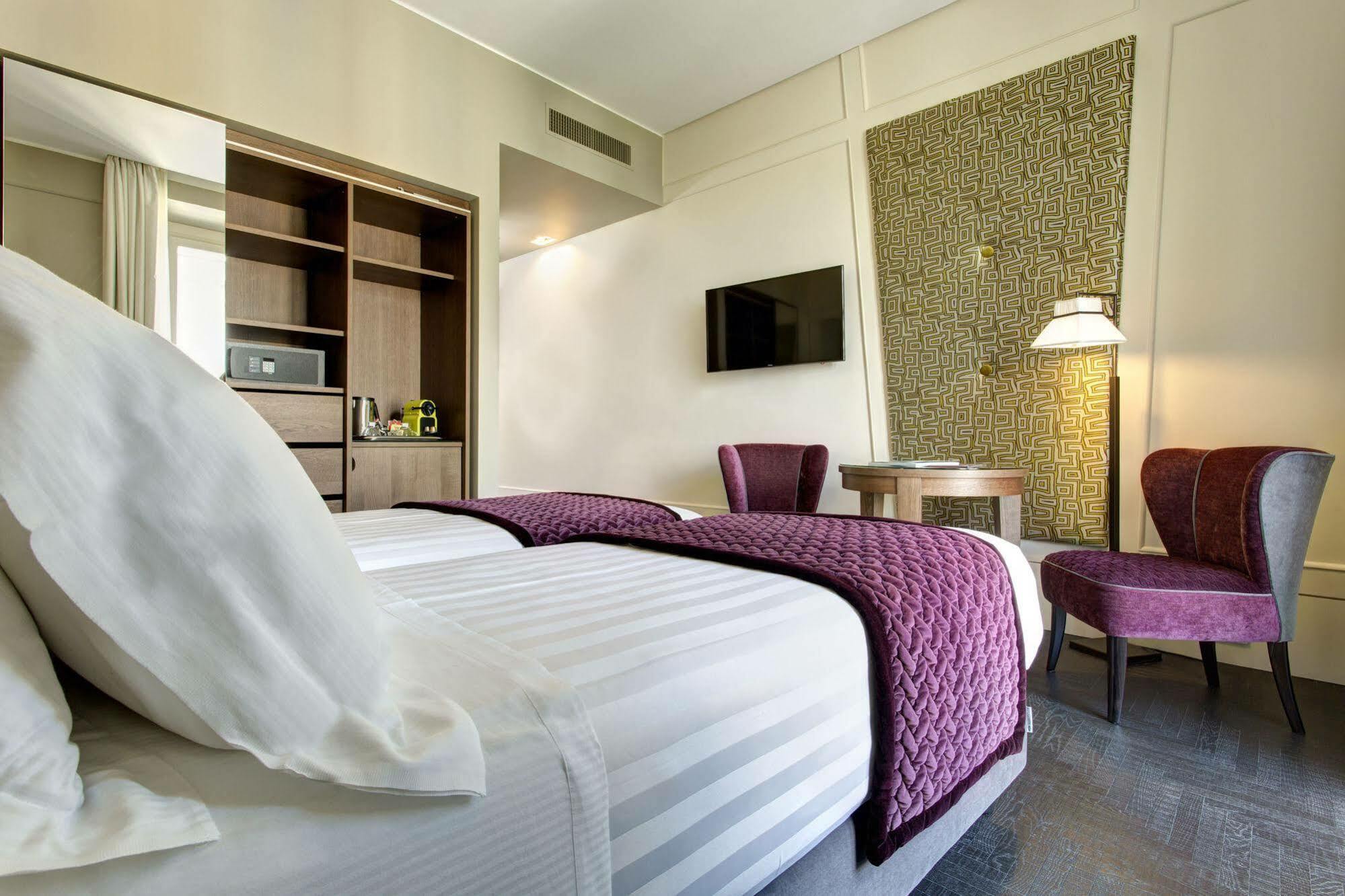 Mascagni Luxury Rooms&suites 4* Rome