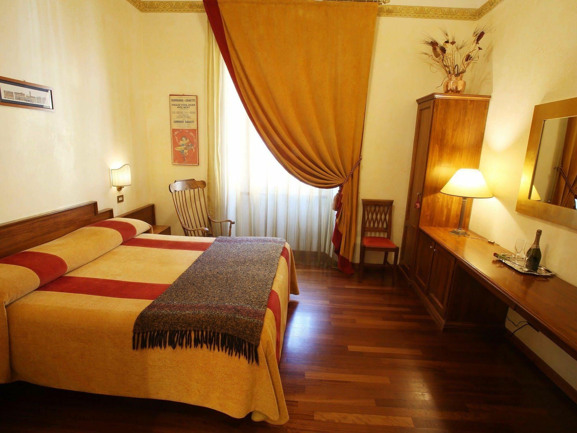 Bed & Breakfast Al Colonnato Di San Pietro Rome