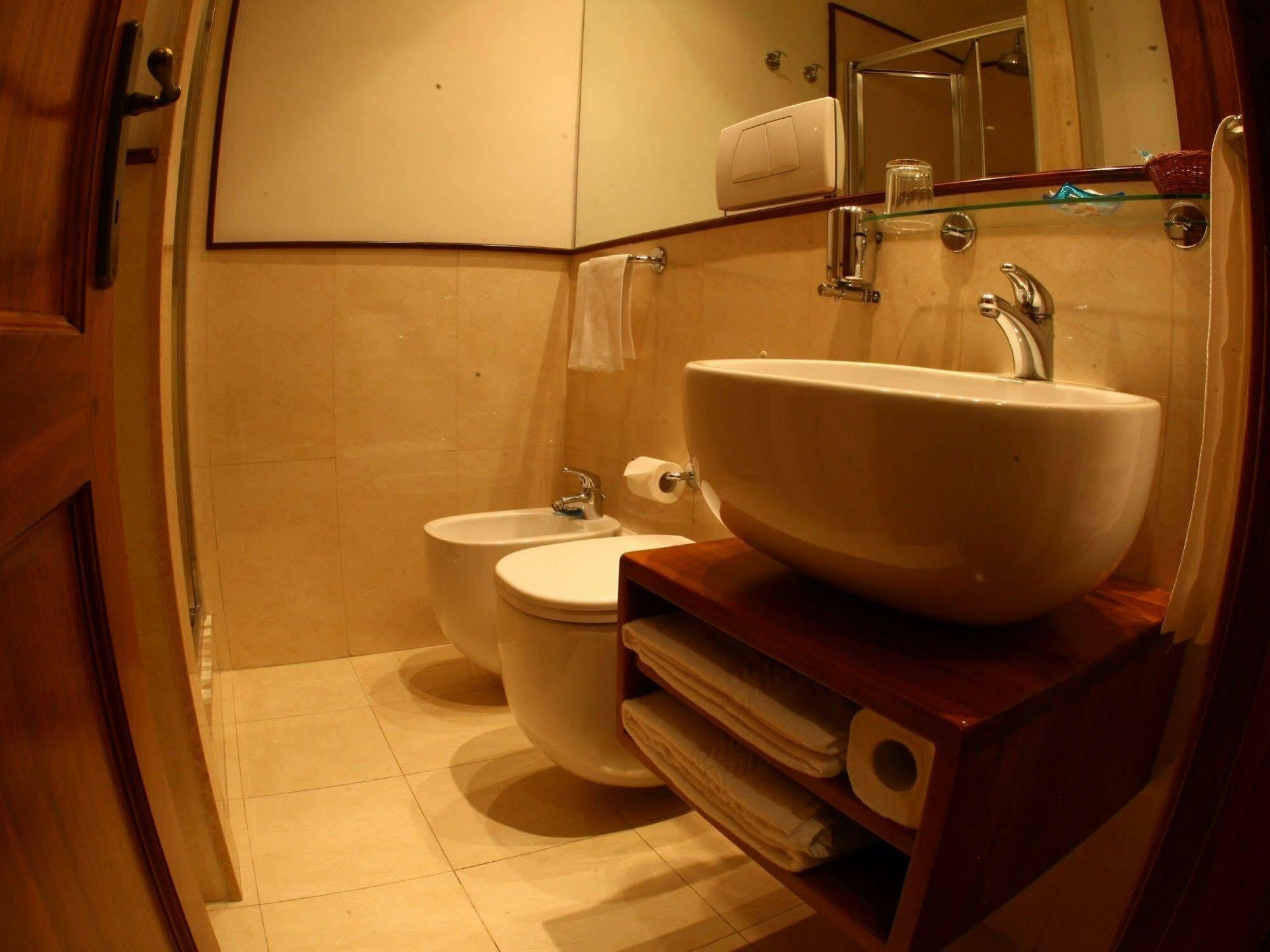 Al Colonnato Di San Pietro Bed & Breakfast