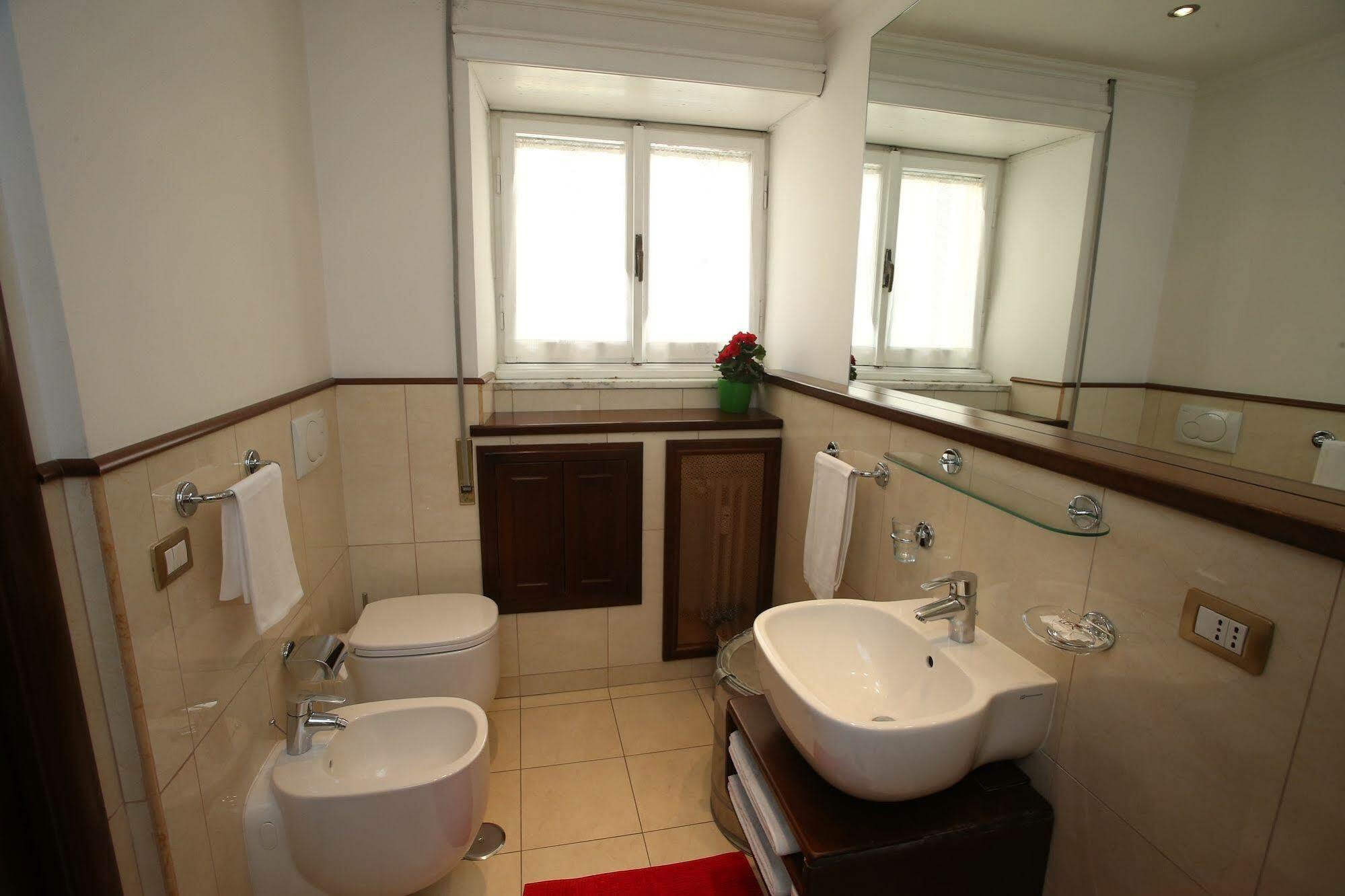 Al Colonnato Di San Pietro Bed & Breakfast