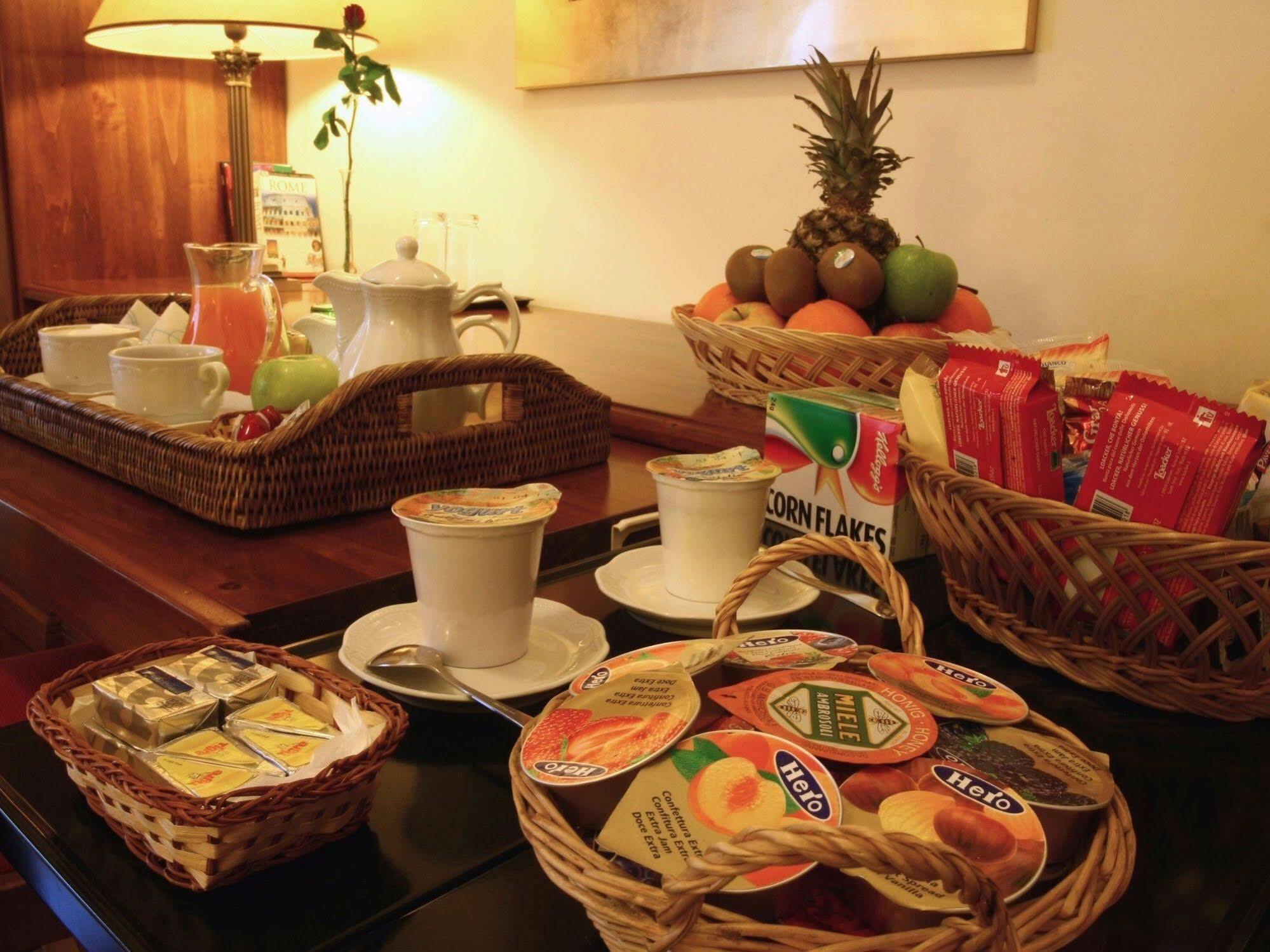 Bed & Breakfast Al Colonnato Di San Pietro Rome