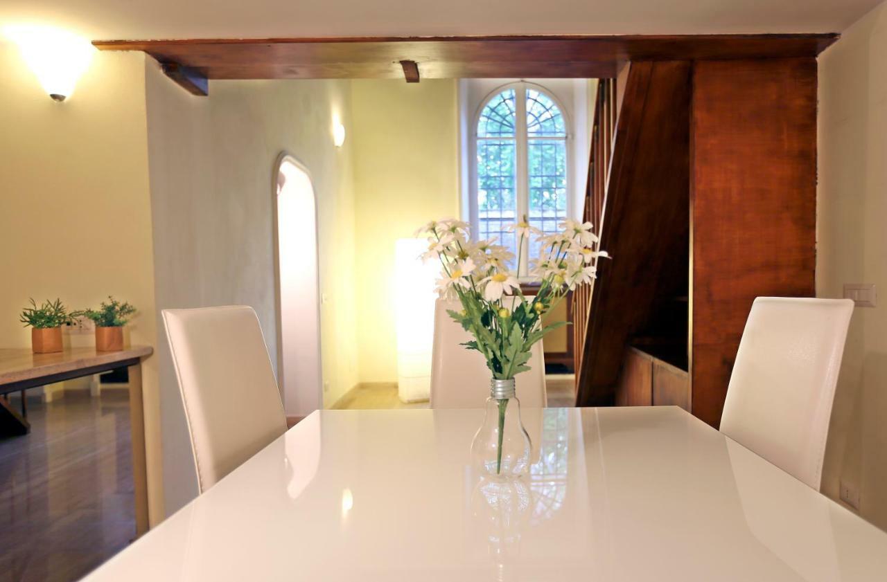 Casa Vacanze Lungara Apartamento *