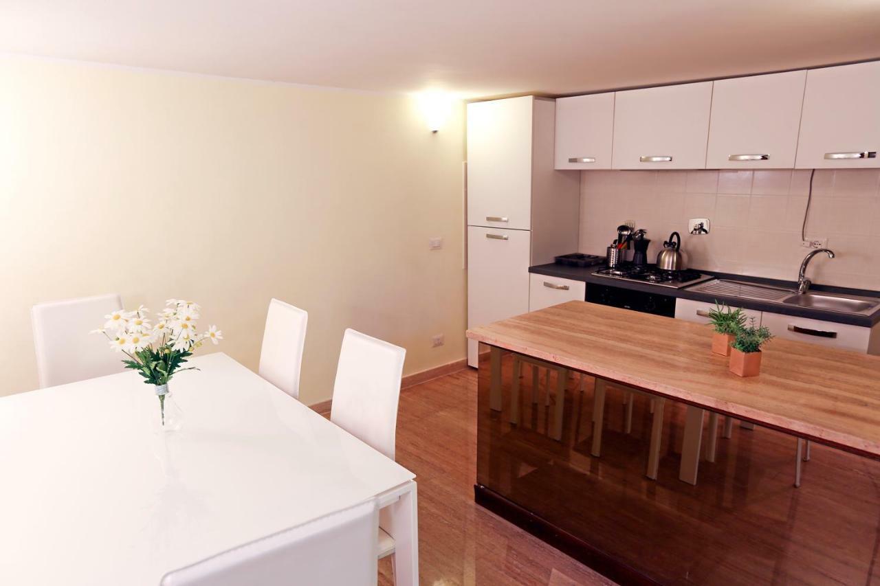 Casa Vacanze Lungara Roma