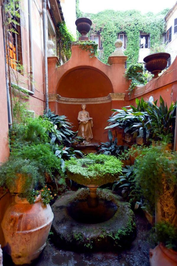 Casa Vacanze Lungara Rome