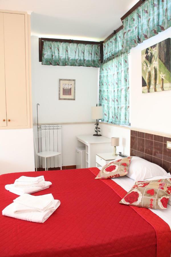 Couette-café Verdonir 3*