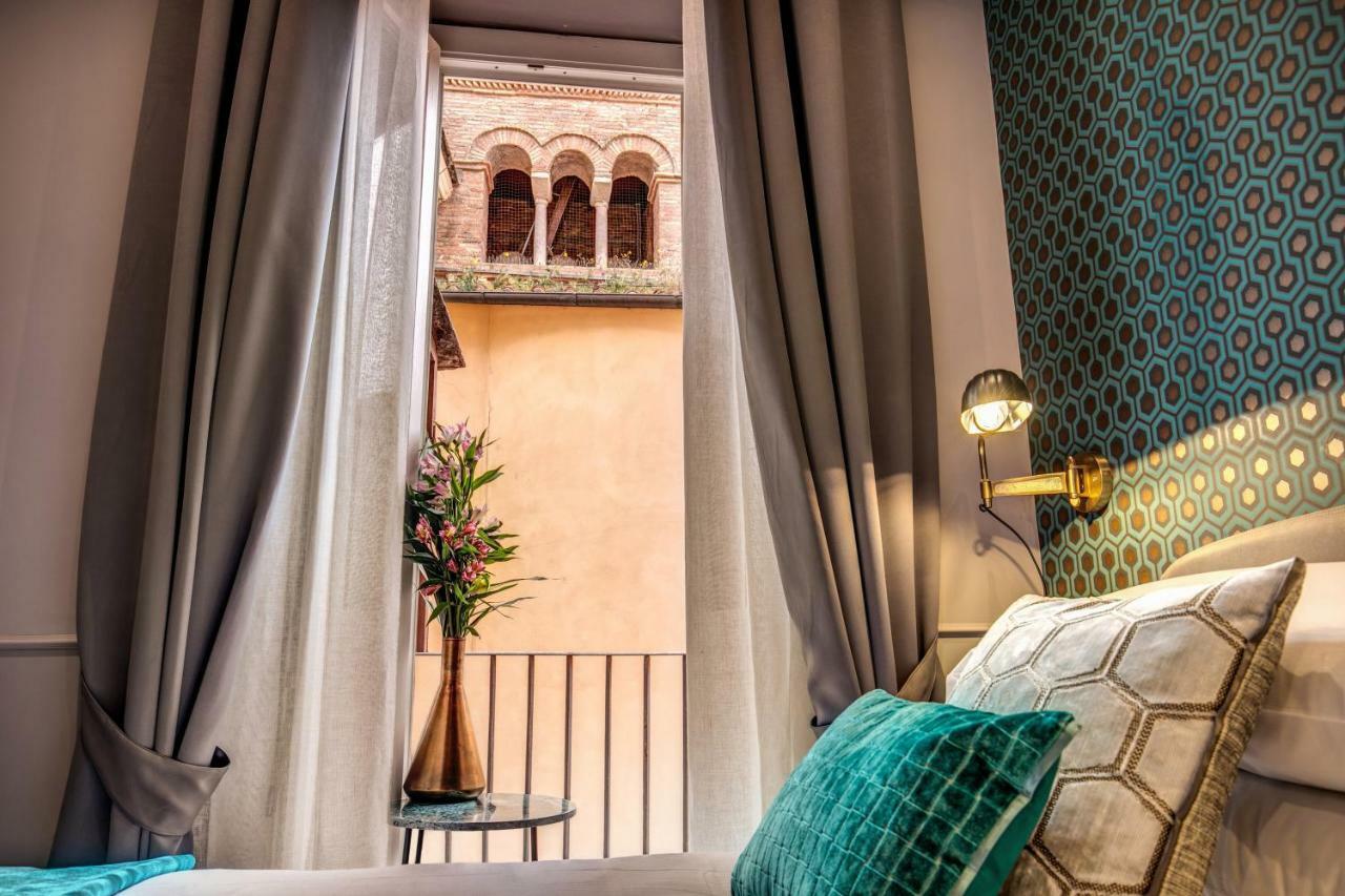 Hotel Tree Charme Parliament Boutique