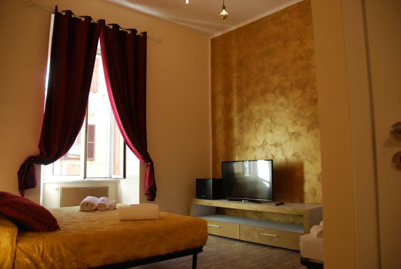 Secret Rhome Colosseum Art Guest house *