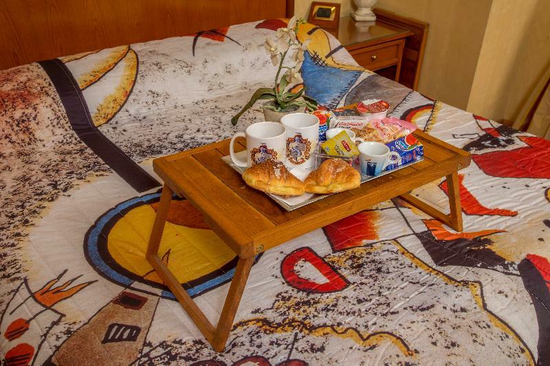 Luxury H 2000 Bed & Breakfast
