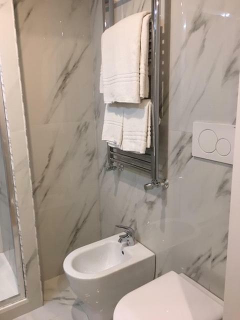 Affreschi A San Pietro Bed & Breakfast Rome