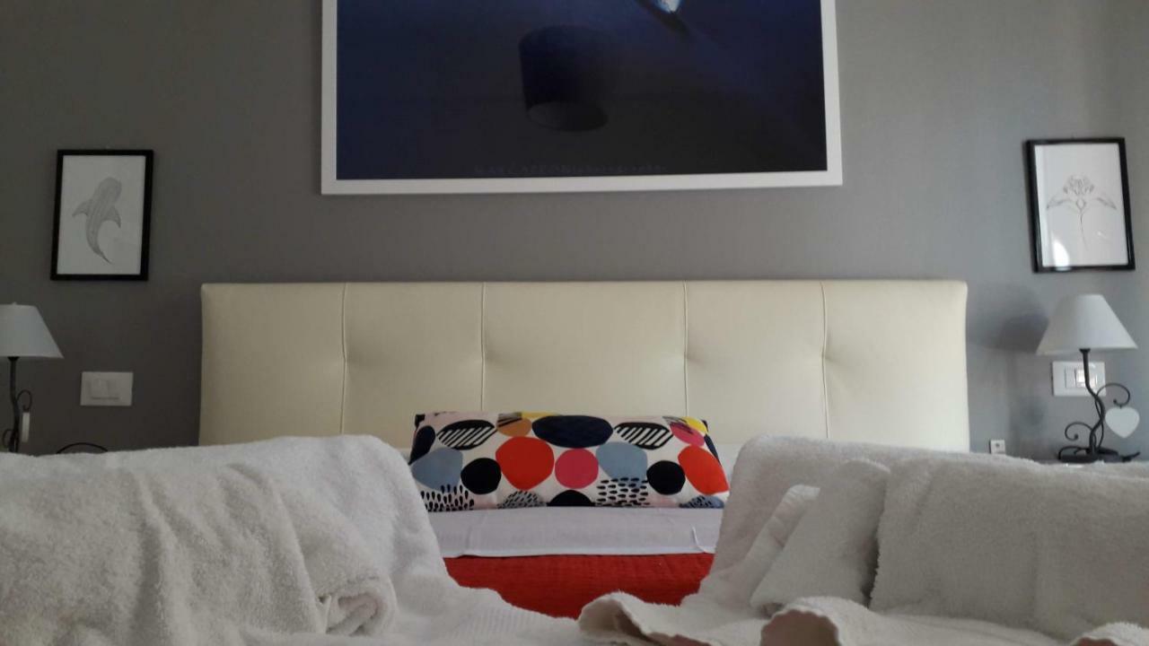 Domus Raffaello Bed & Breakfast
