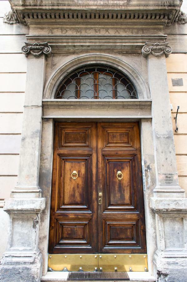 Acomodação com café da manhã  Art Atelier Borgo Roma
