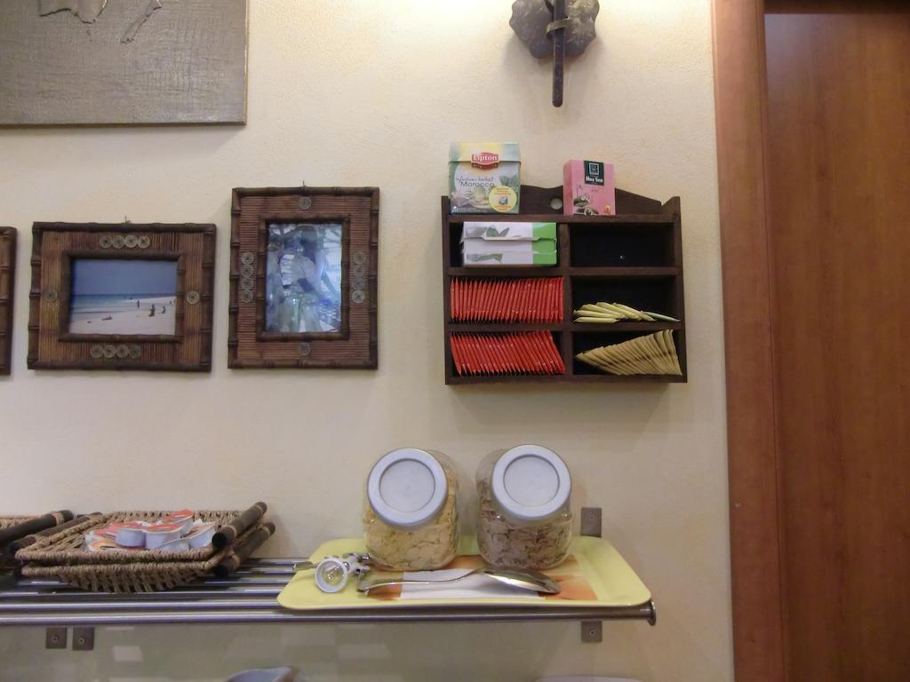 Momi Couette-café