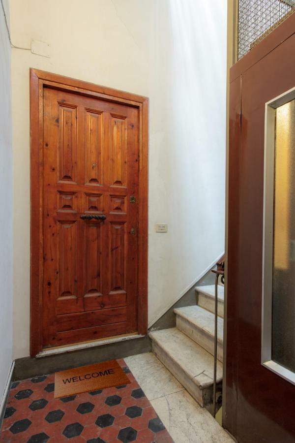 Monti Bright S&ar Apartment