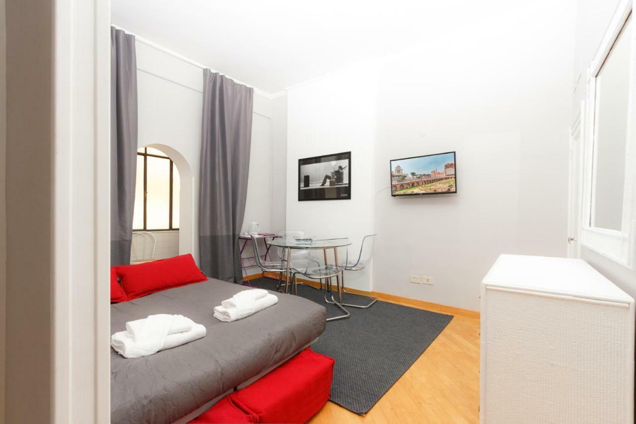 Monti Bright S&ar * Rome