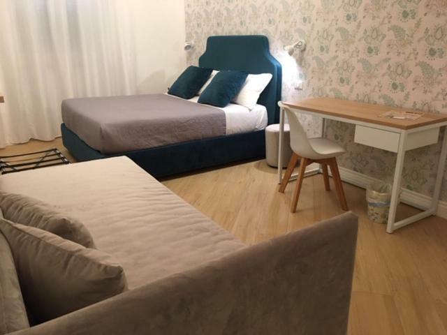 Affreschi A San Pietro Bed & Breakfast 2*
