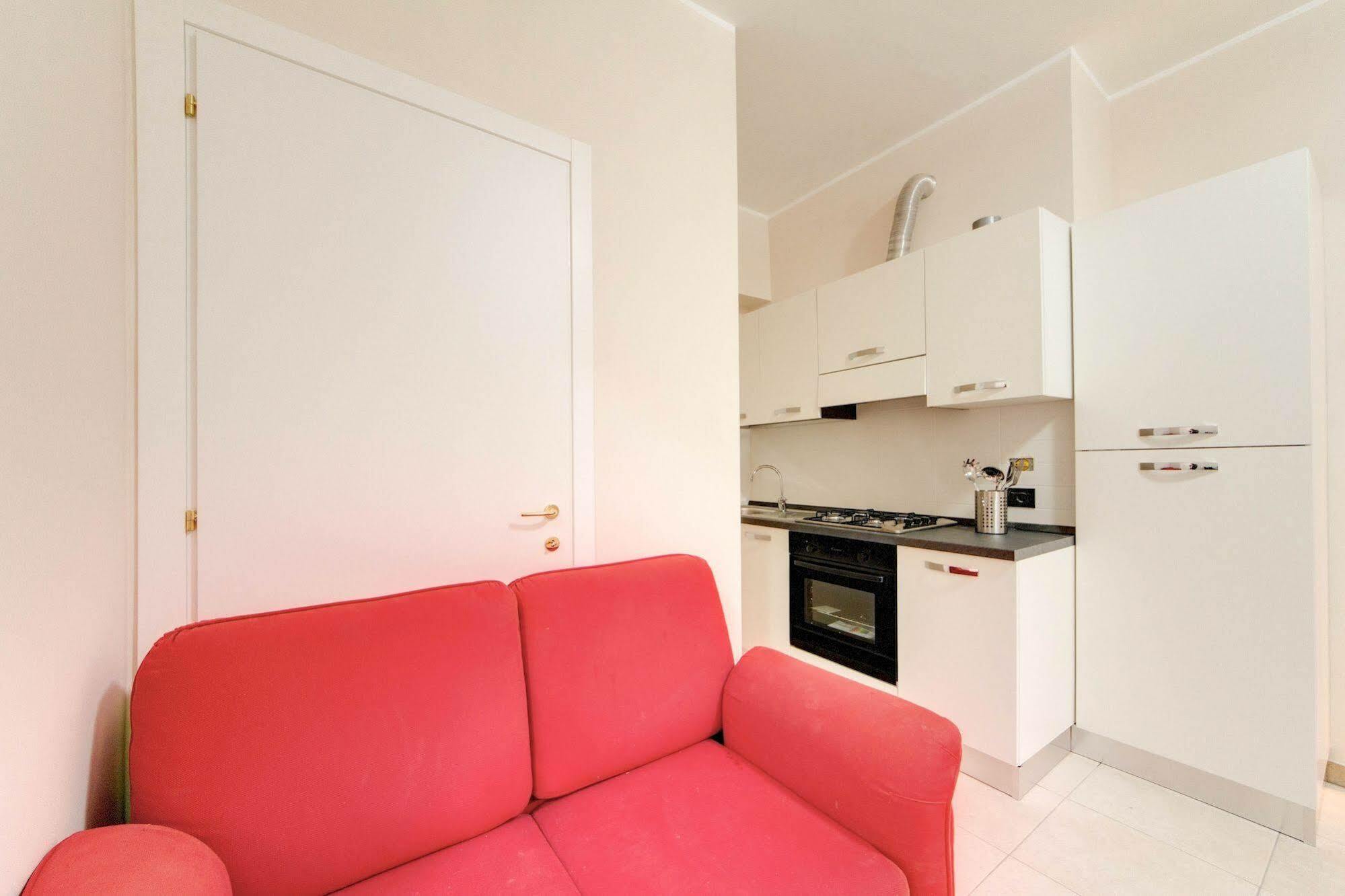 A - Cinecitta Apartment *