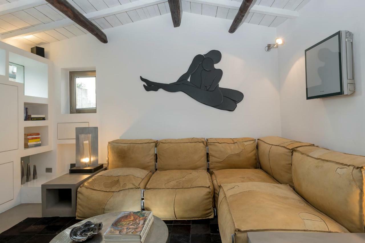 Two Bedrooms With Solarium With View On San Peter Church And Sant'angelo Castle Apartment Rome
