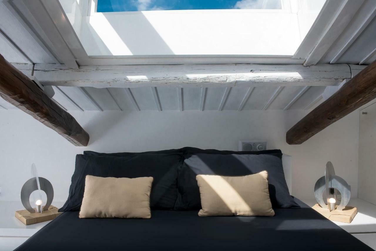 Apartment Two Bedrooms With Solarium With View On San Peter Church And Sant'angelo Castle *