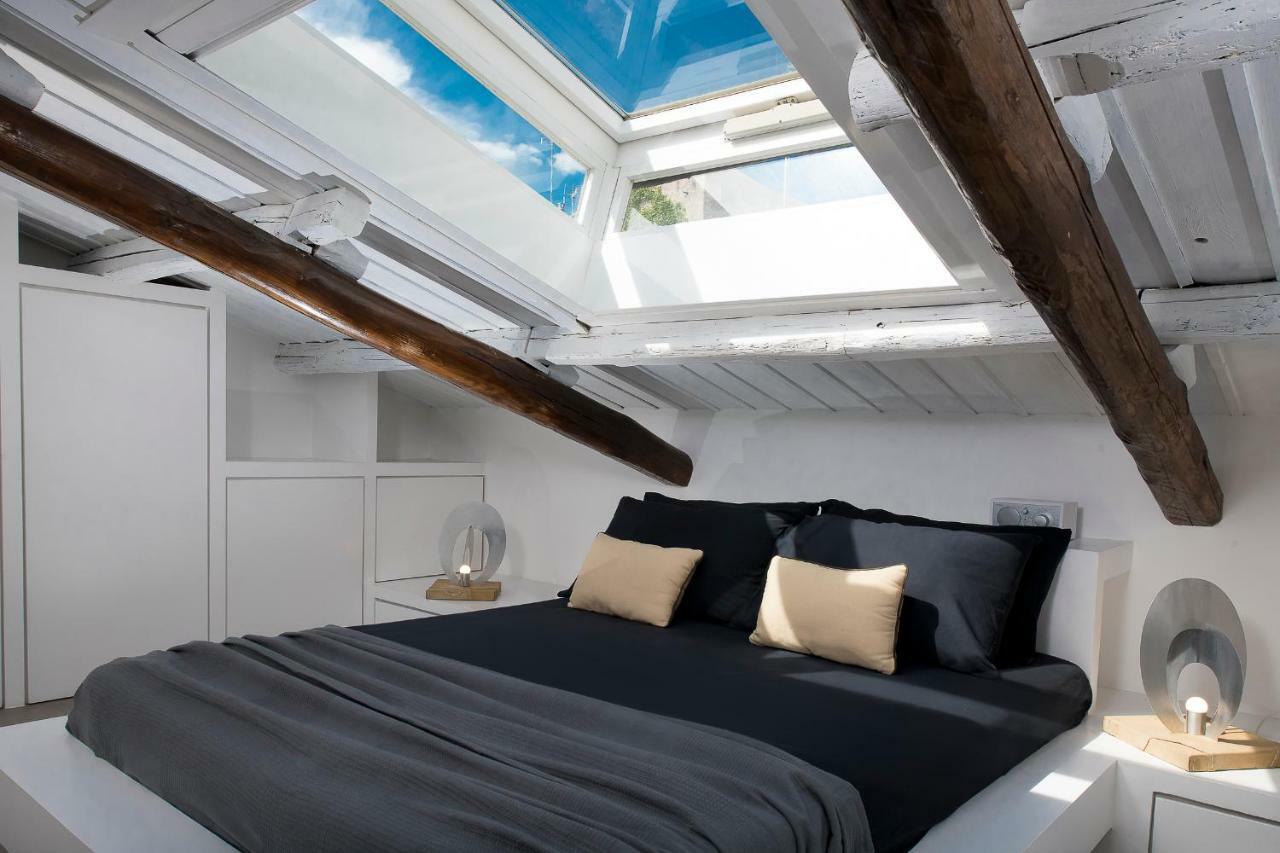 Two Bedrooms With Solarium With View On San Peter Church And Sant'angelo Castle Apartment Rome