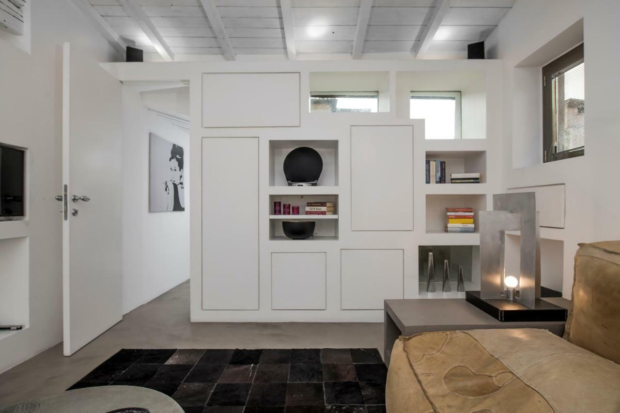 Two Bedrooms With Solarium With View On San Peter Church And Sant'angelo Castle Rome