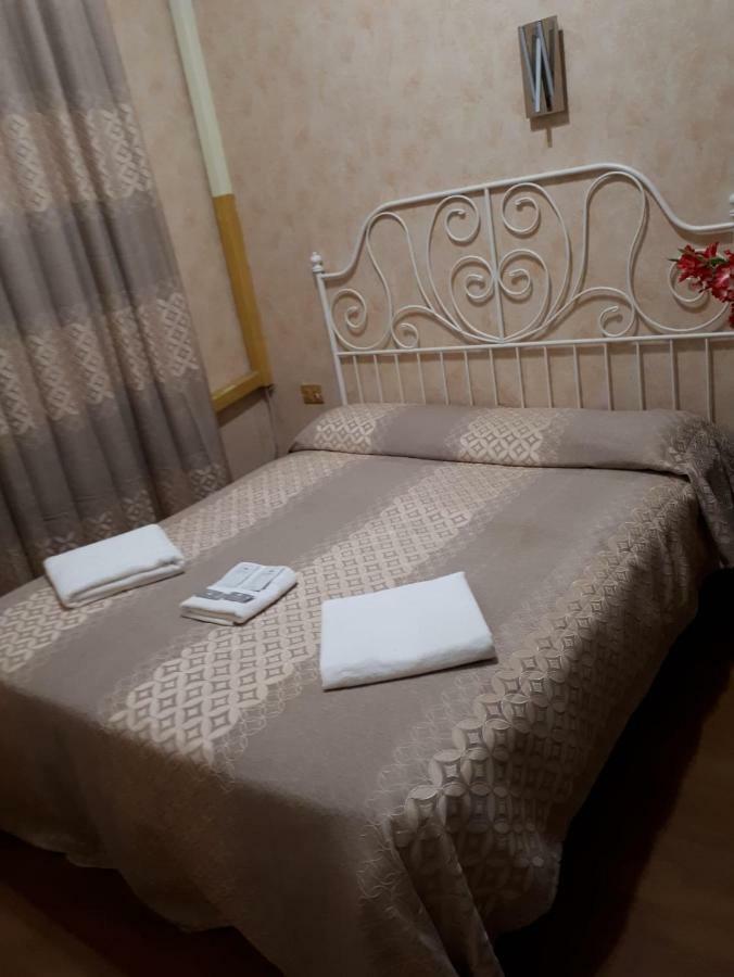 Botel Inn 3*