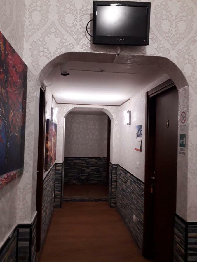Casa de hóspedes Botel Inn Roma