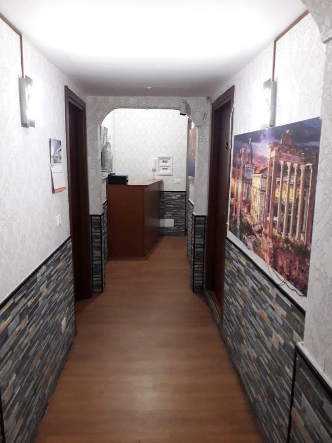 Casa de hóspedes Botel Inn Roma