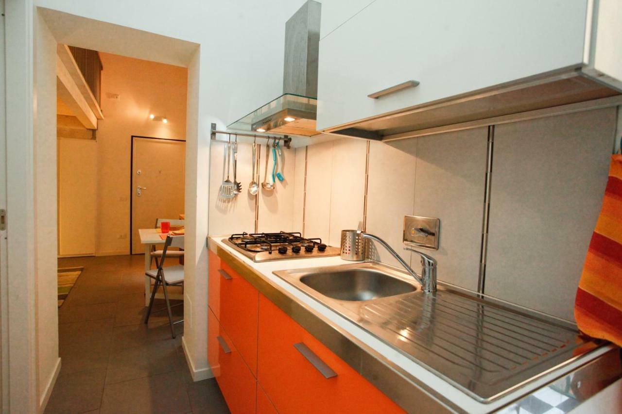 Apartamento Alloggio Turistico Cadorna - Fontana Di Trevi , Via Veneto Piazza Di Spagna *