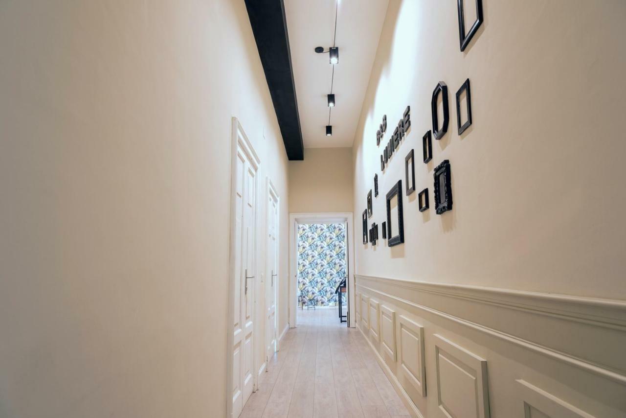 Lumiere Bed & Breakfast 2*