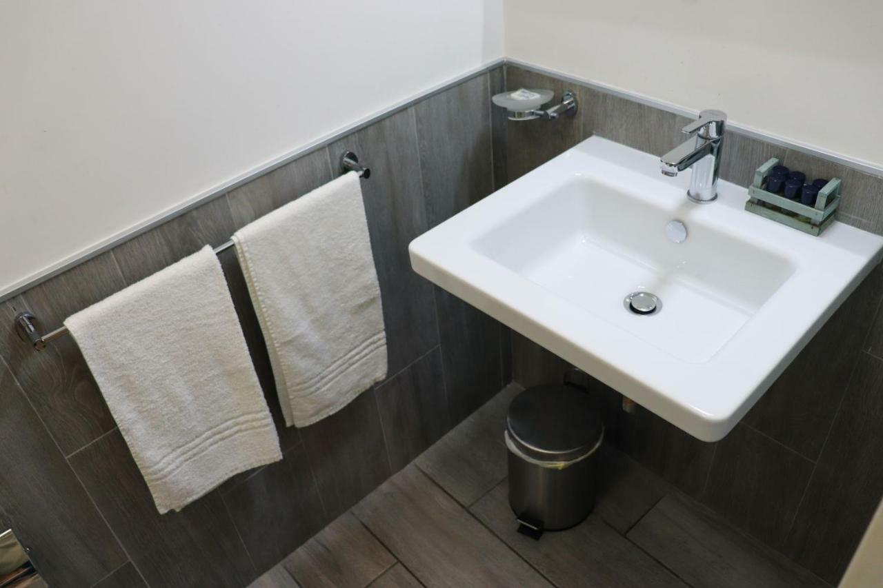 Etruska Porta Pia Affittacamere 2*