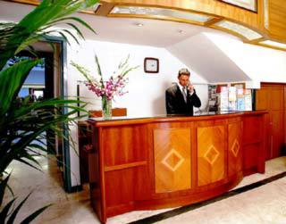 Hotel Flower Garden