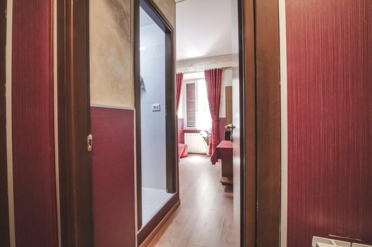 Vertex Homes * Rome