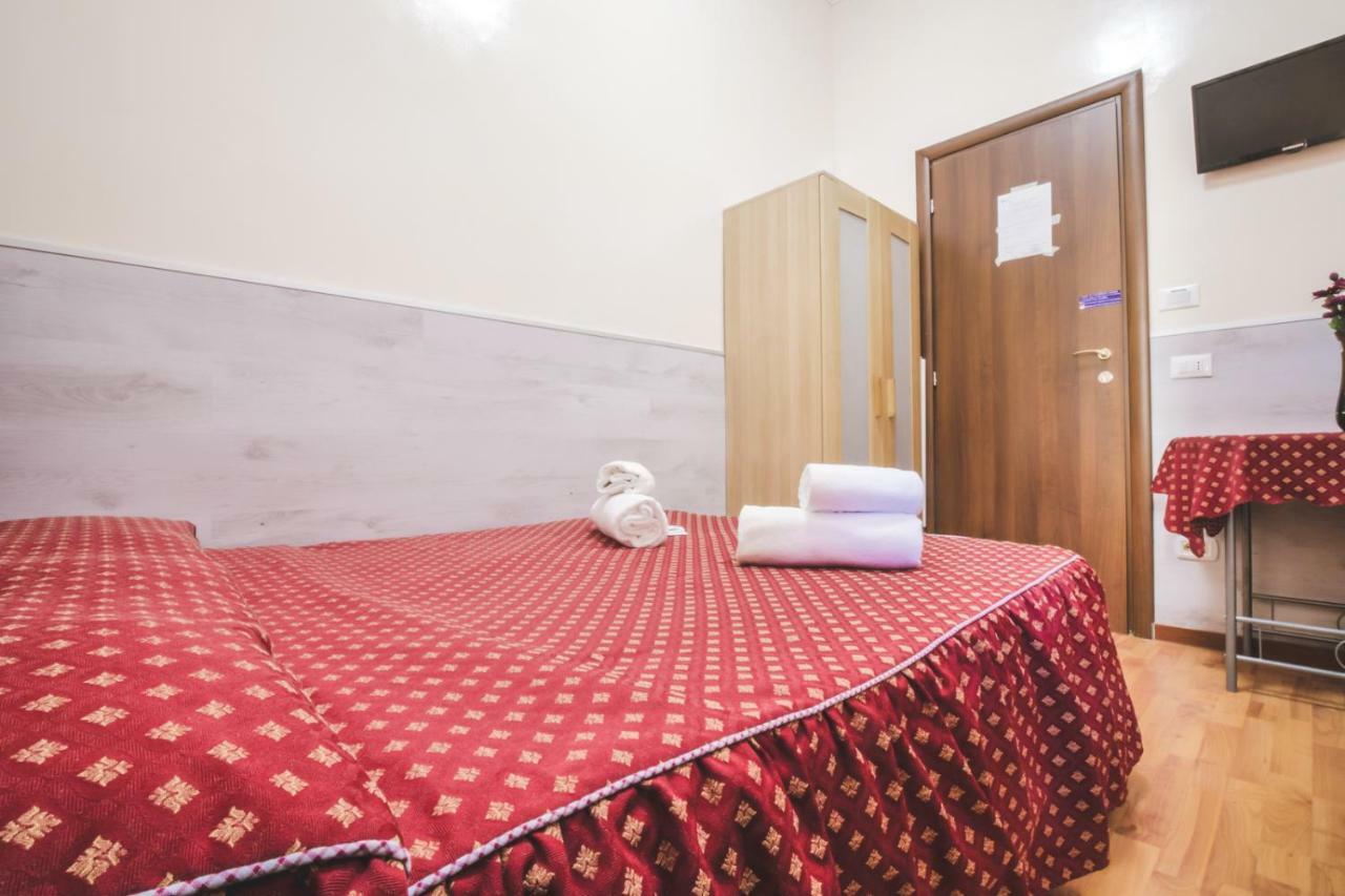 Vertex Guest House. Rome